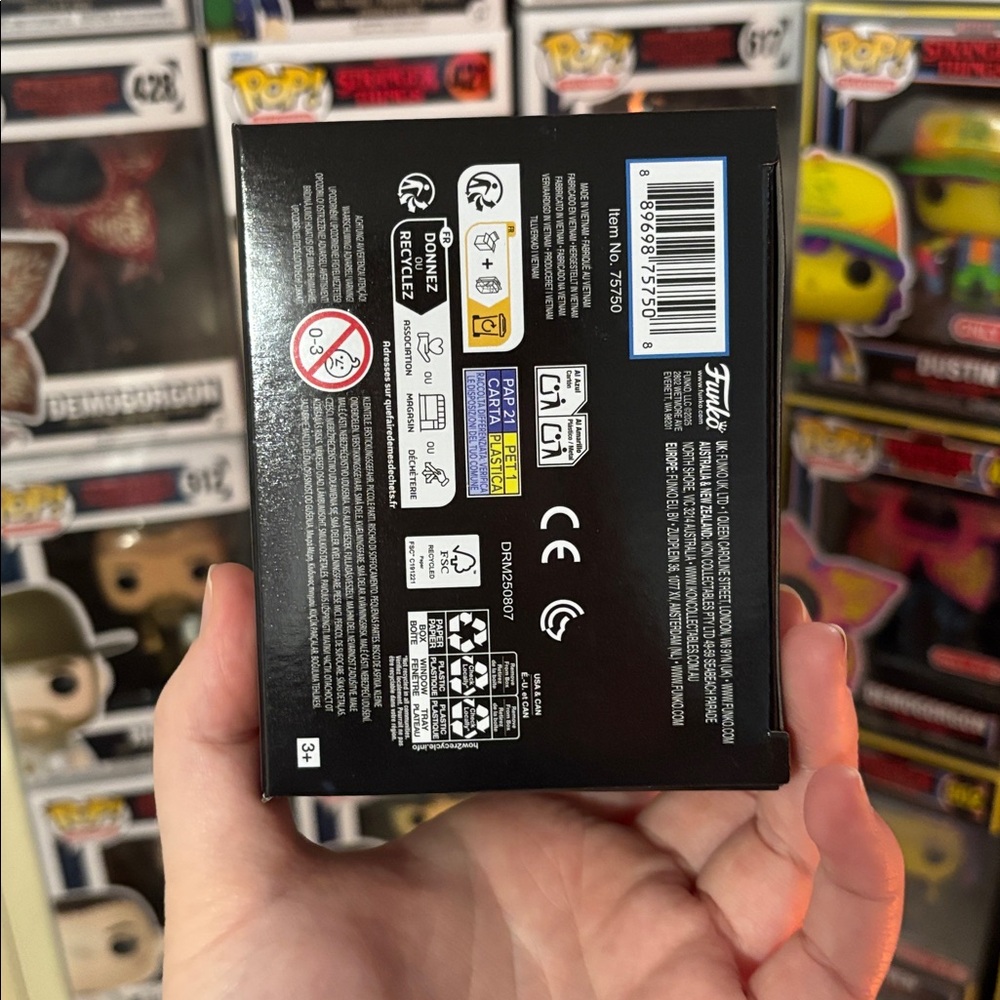 Funko Pop Stranger Things Eleven #1780 - Picture 8 of 11